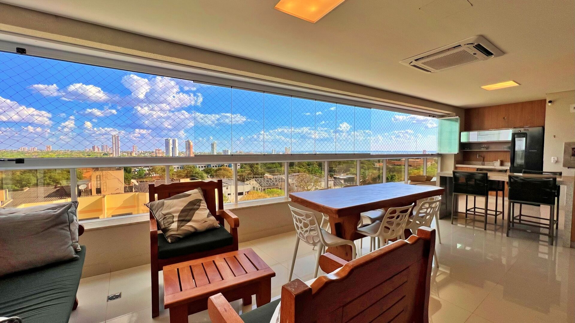 Apartamento 4 Suítes, 209 m² à Venda na 204 Sul - Residencial Opus 204 — foto