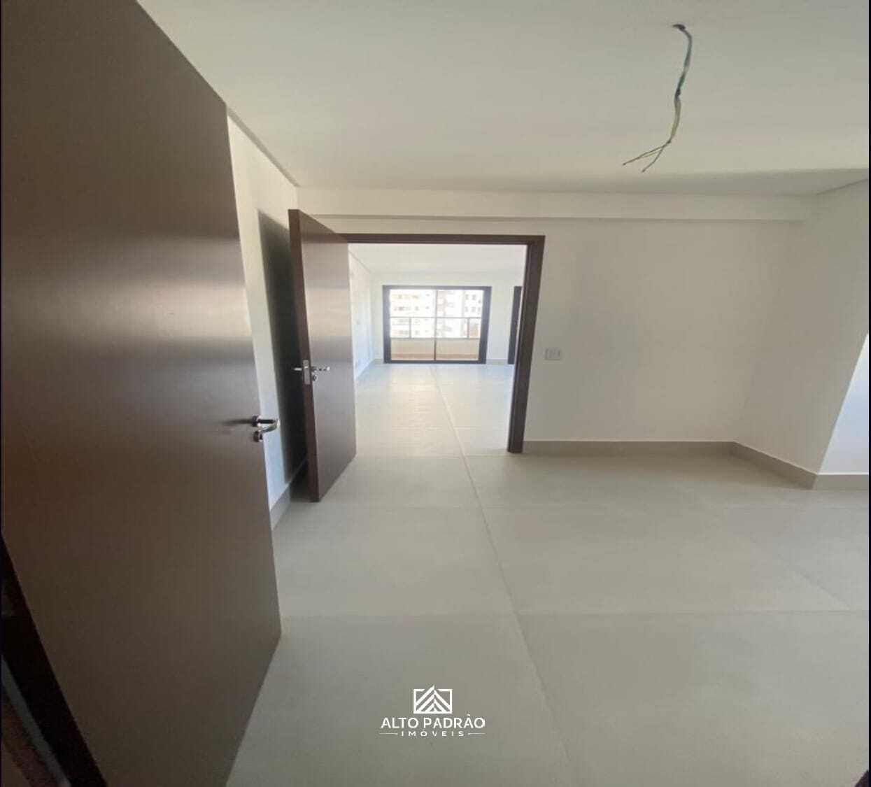 Apartamento à venda no bairro Setor Bueno em Goiânia/GO — foto