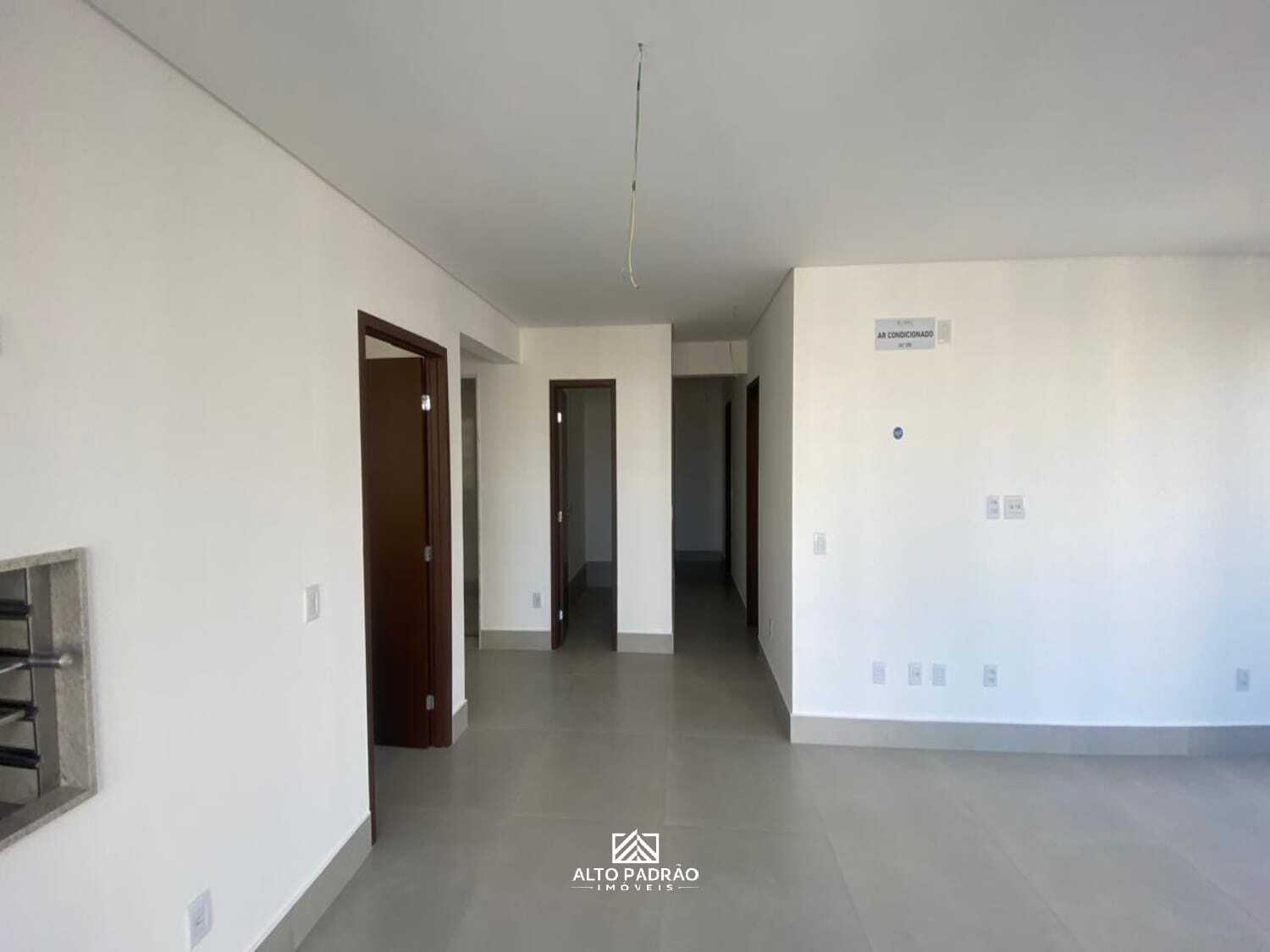 Apartamento à venda no bairro Setor Bueno em Goiânia/GO — foto