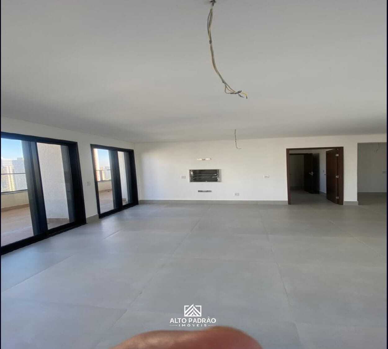 Apartamento à venda no bairro Setor Bueno em Goiânia/GO — foto