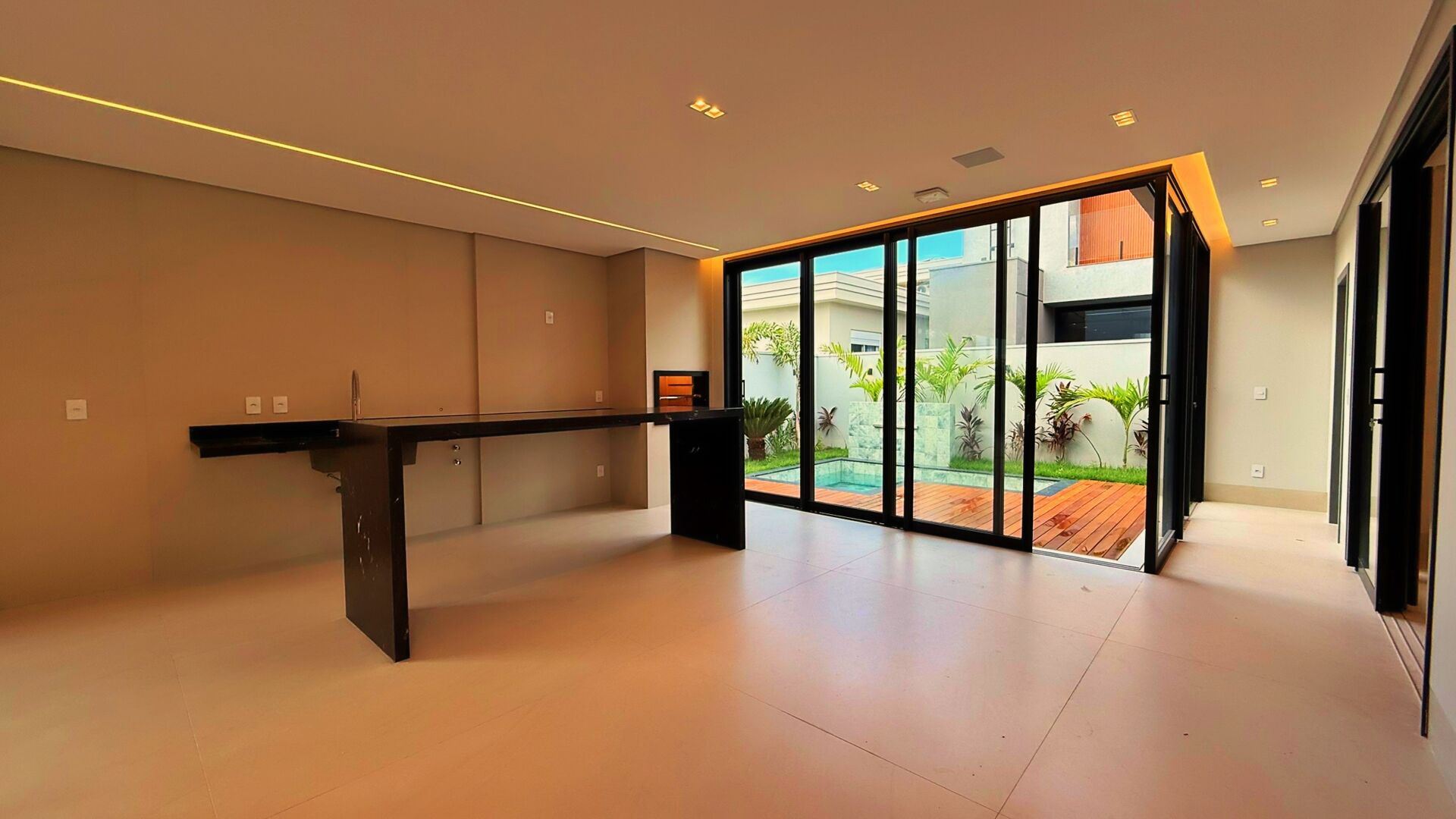 Sobrado 4 Suítes 352m² | Alphaville II Palmas: Pronto Para Viver o Melhor — foto