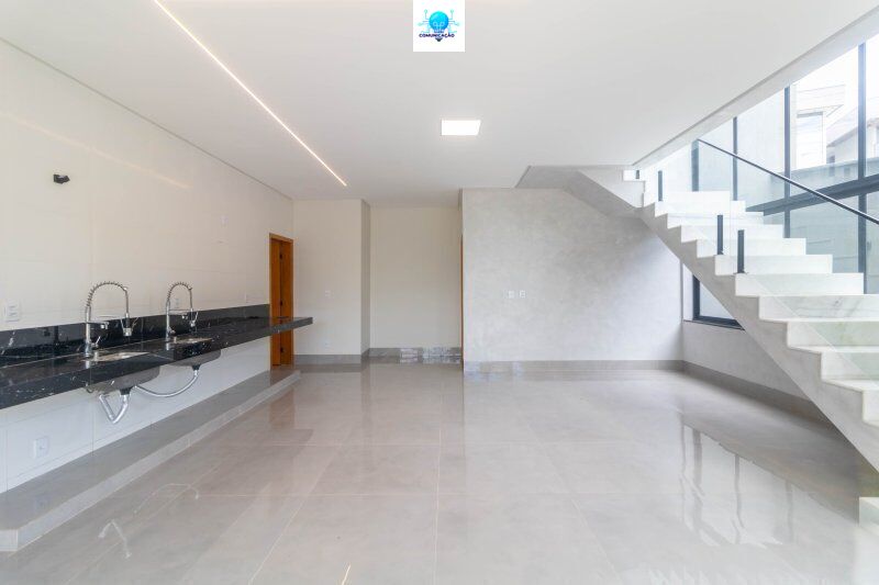 Casa em Condomínio 4 Suítes à Venda - Condomínio do Lago | Goiânia — foto