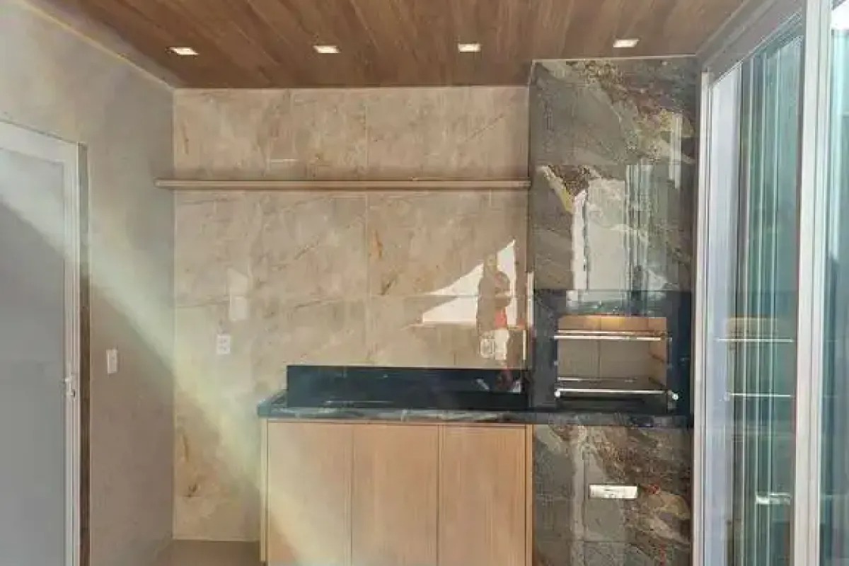 Casa 3 Suítes para Venda no Jardim Europa - Goiânia — foto