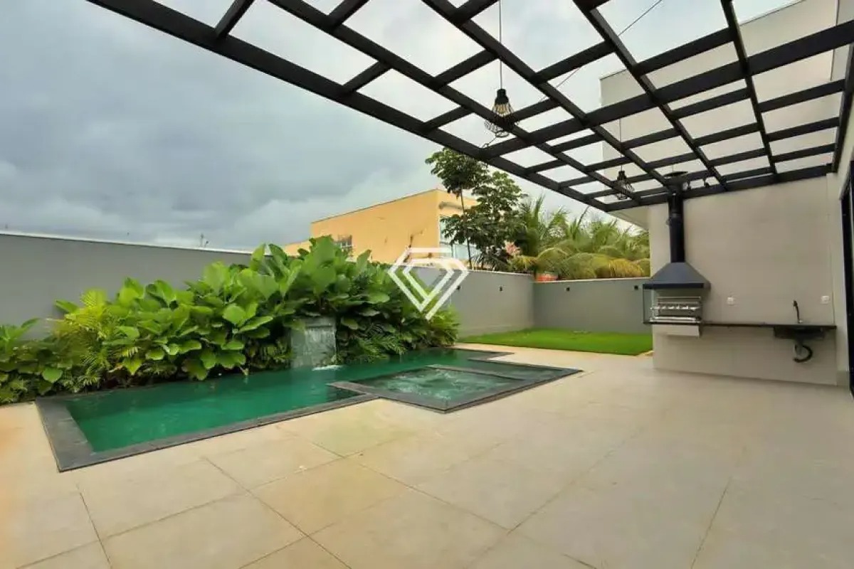 Casa 3 Suítes + Escritório, 238 m² c/ Lazer à Venda no Condomínio Caribe — foto
