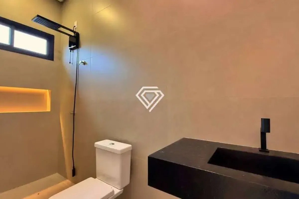 Casa 3 Suítes + Escritório, 238 m² c/ Lazer à Venda no Condomínio Caribe — foto