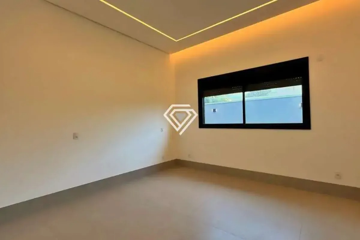 Casa 3 Suítes + Escritório, 238 m² c/ Lazer à Venda no Condomínio Caribe — foto