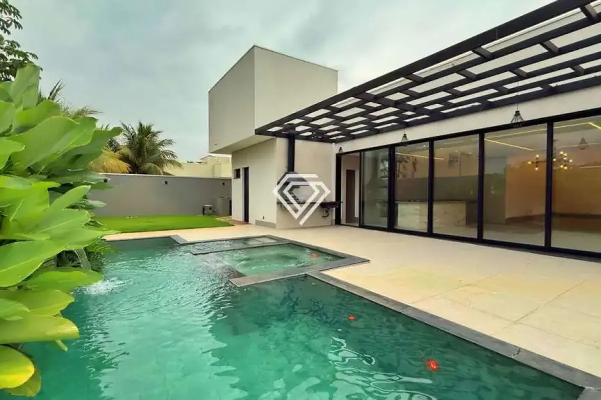 Casa 3 Suítes + Escritório, 238 m² c/ Lazer à Venda no Condomínio Caribe — foto