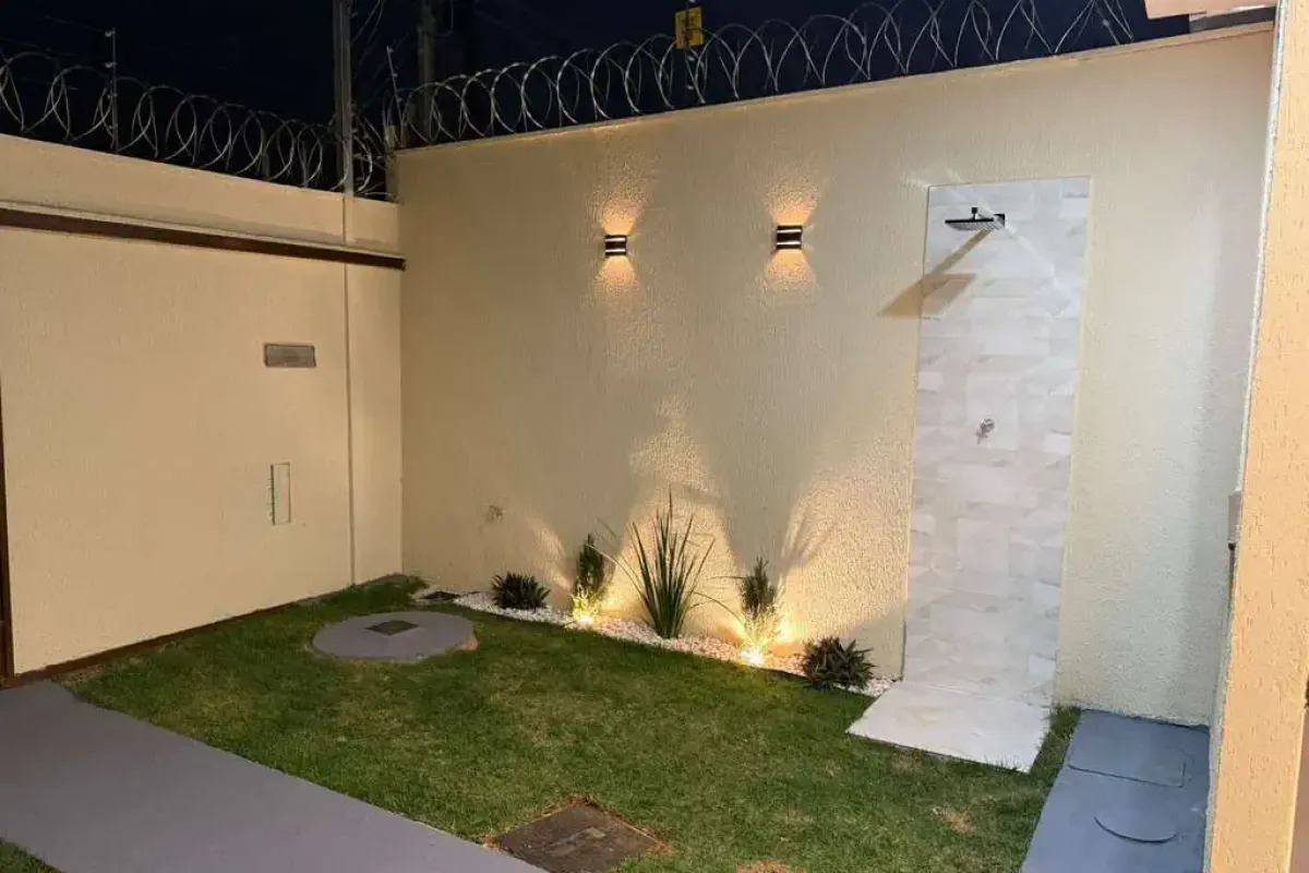 Casa Moderna 3 Quartos com Área Gourmet - Residencial Monte Pascoal, Goiânia — foto