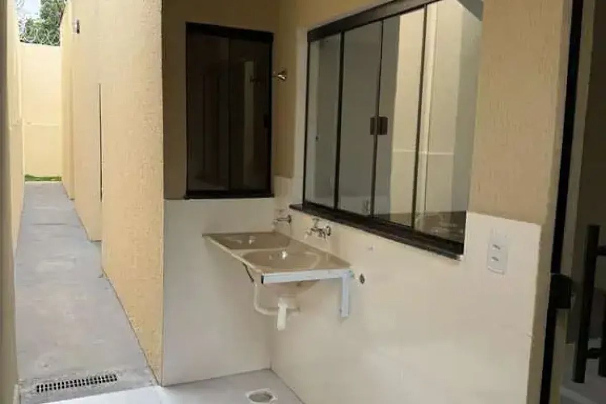 Casa Moderna 3 Quartos com Área Gourmet - Residencial Monte Pascoal, Goiânia — foto