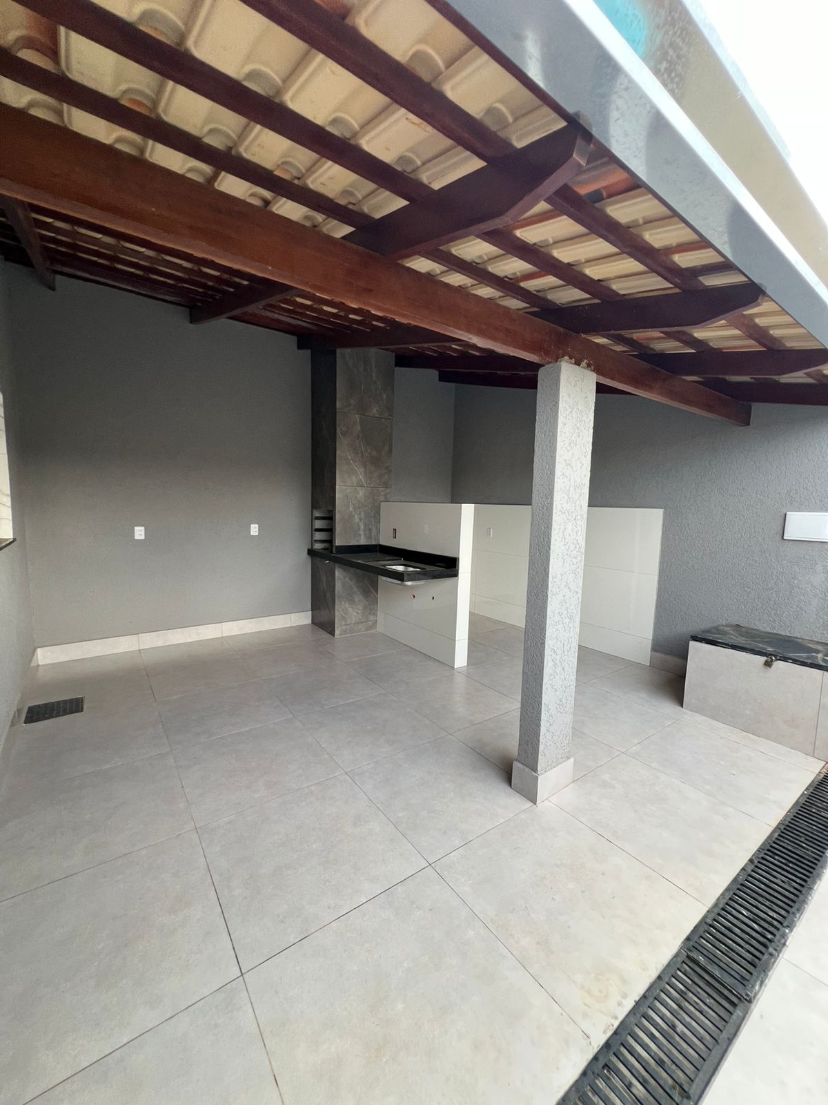 Casa 2 Quartos para Venda na Vila Mariana - Aparecida de Goiânia — foto