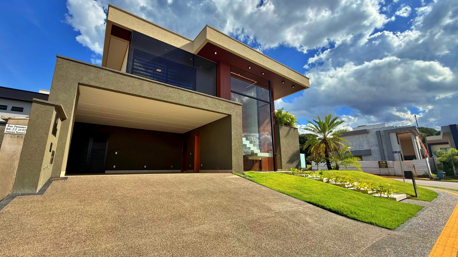 Casa, 4 quartos, 369 m² - Foto 2