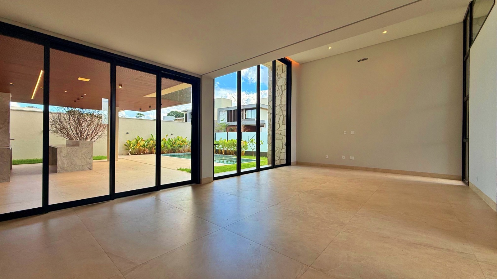 Casa, 4 quartos, 369 m² - Foto 8