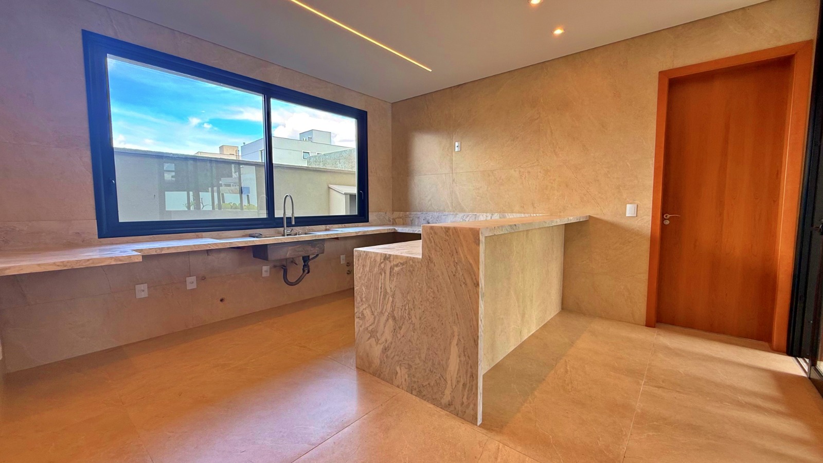 Casa, 4 quartos, 369 m² - Foto 9