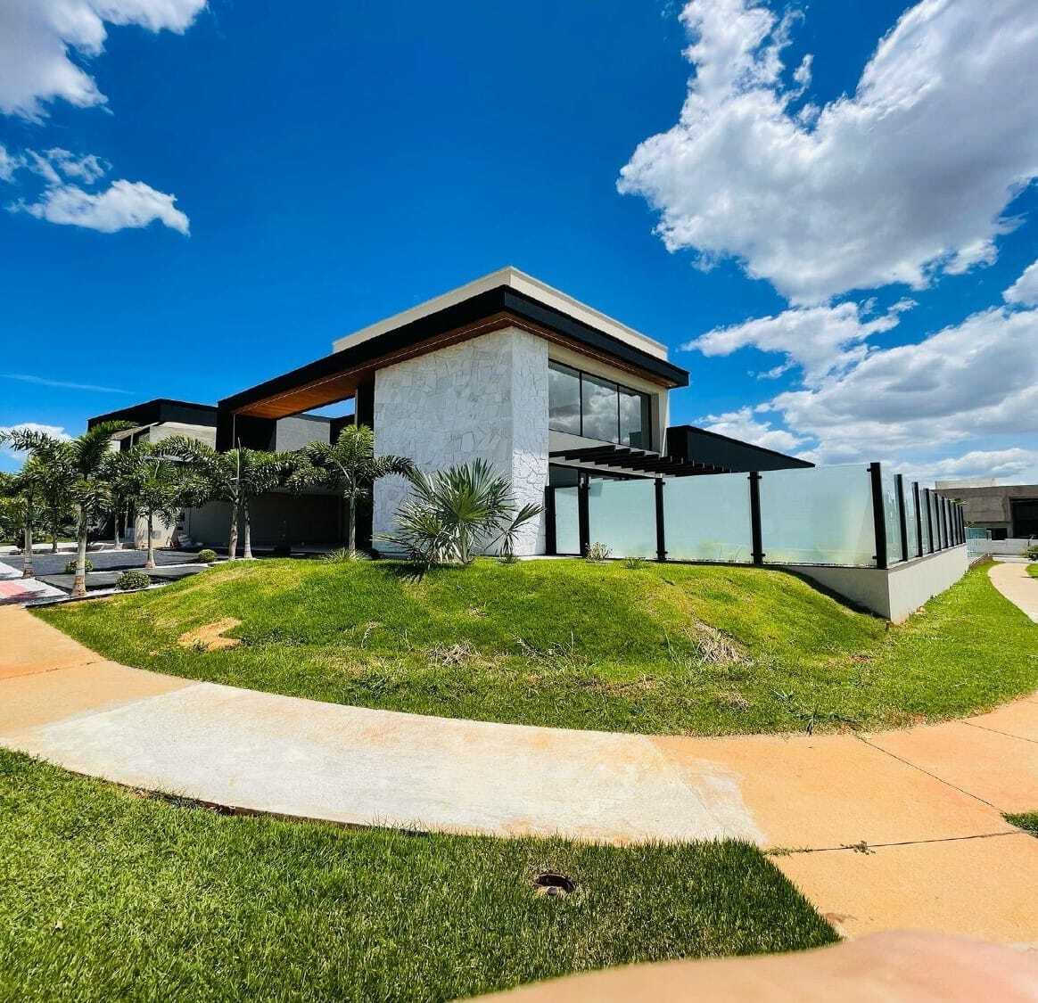 Casa, 4 quartos, 214 m² - Foto 2