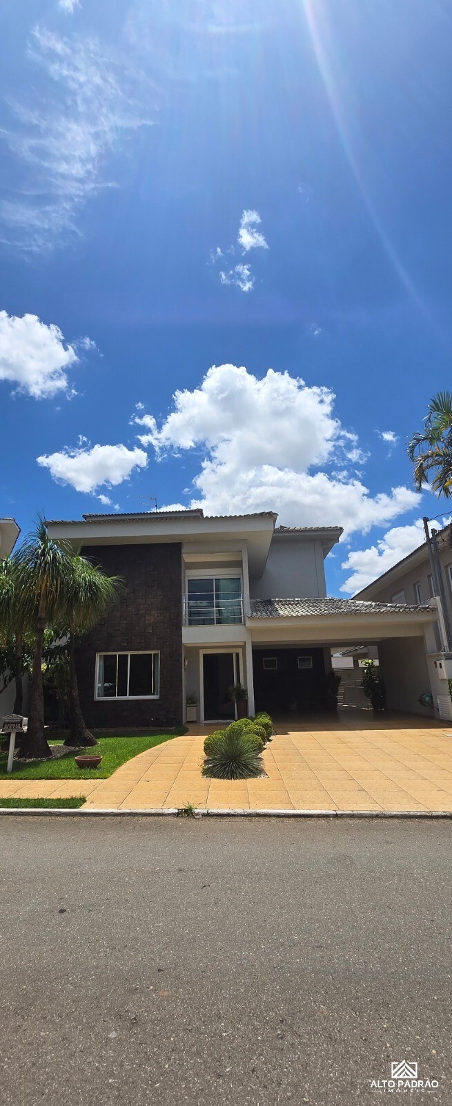 Casa, 5 quartos, 350 m² - Foto 1