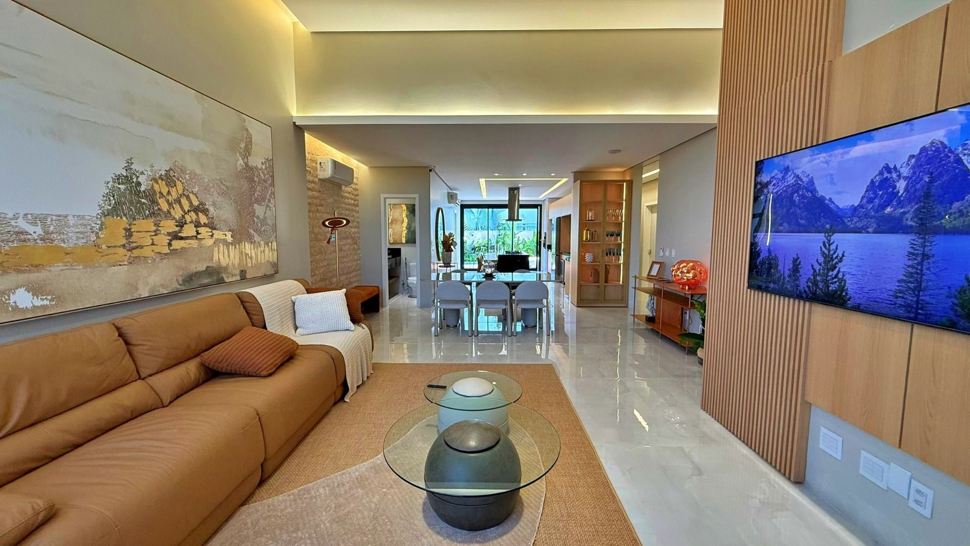 Casa 4 Suítes, 213 m² semi mobiliada à Venda no Condomínio Alphaville Palmas — foto