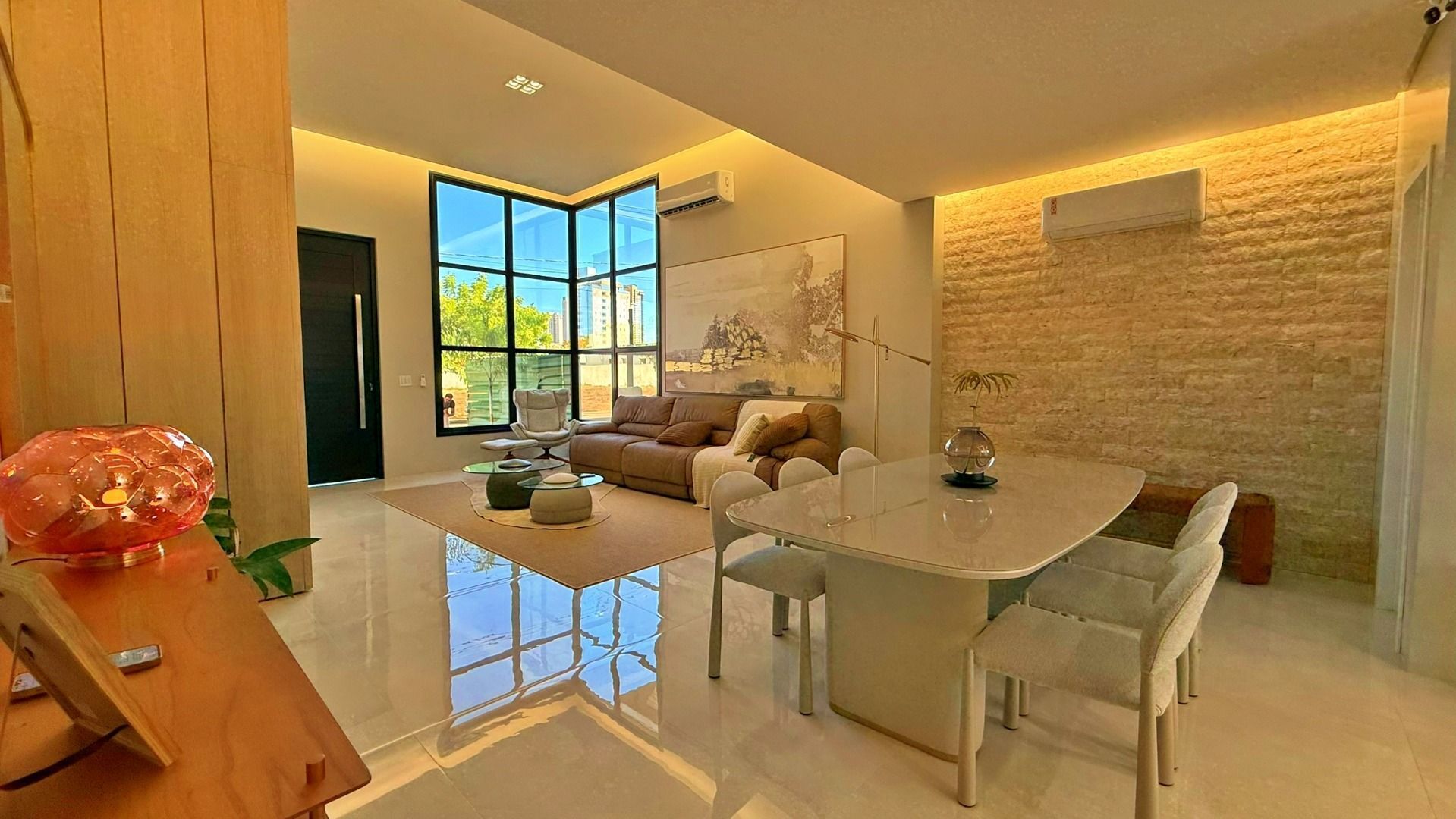 Casa 4 Suítes, 213 m² semi mobiliada à Venda no Condomínio Alphaville Palmas — foto