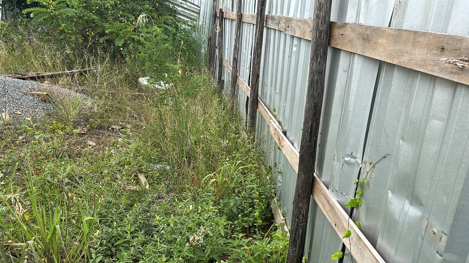 Lote para Venda no Condomínio Jardim Veneza - Senador Canedo/GO — foto