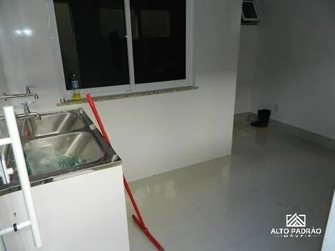 Casa à venda no bairro Alphaville Flamboyant Residencial Araguaia em Goiânia/GO — foto