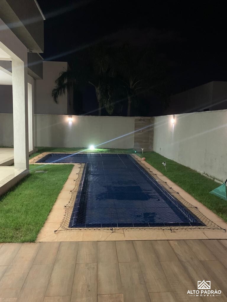 Casa à venda no bairro Alphaville Flamboyant Residencial Araguaia em Goiânia/GO — foto