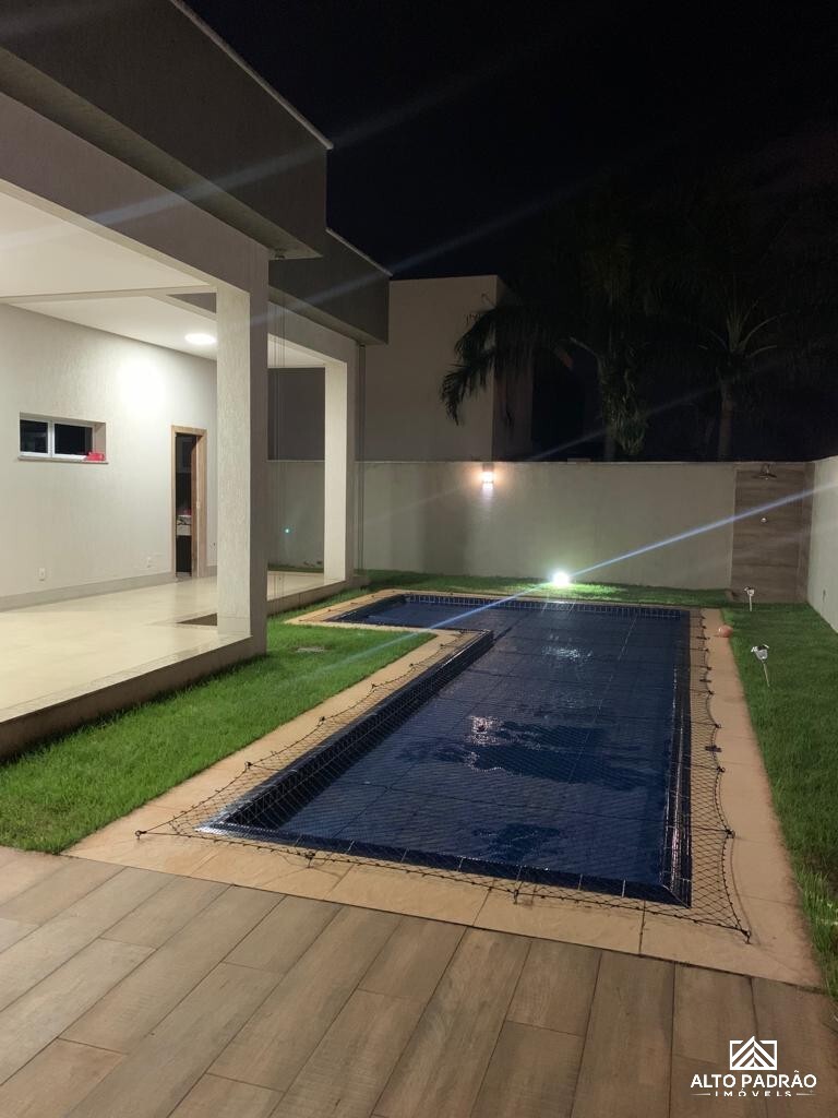 Casa à venda no bairro Alphaville Flamboyant Residencial Araguaia em Goiânia/GO — foto