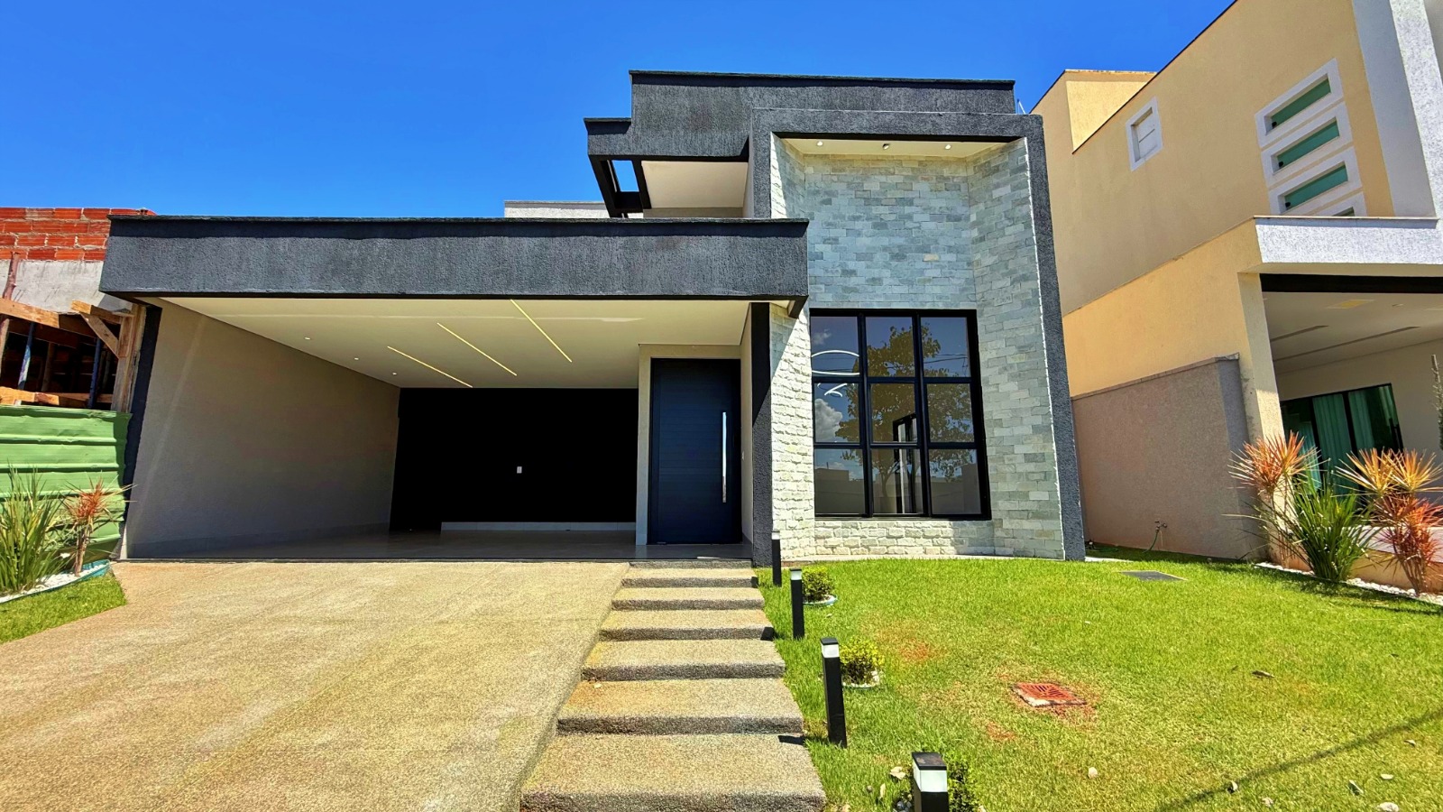 Casa Térrea à Venda - Condomínio Terras Alpha Residencial 1 | Senador Canedo - GO — foto