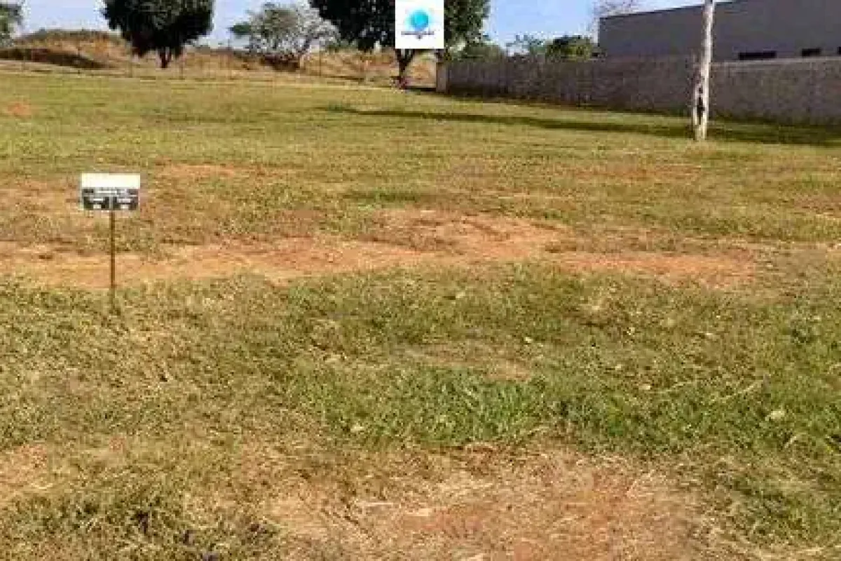 Lote para Venda no Condomínio Goiânia Golf Clube - Goiânia — foto