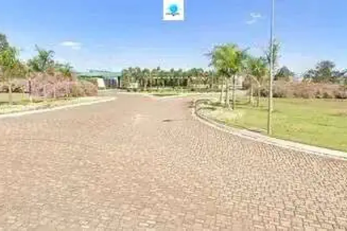 Lote para Venda no Condomínio Goiânia Golf Clube - Goiânia — foto
