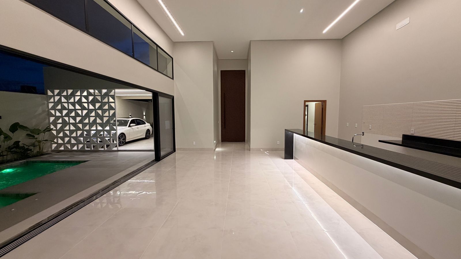 Casa, 4 quartos, 248 m² - Foto 8