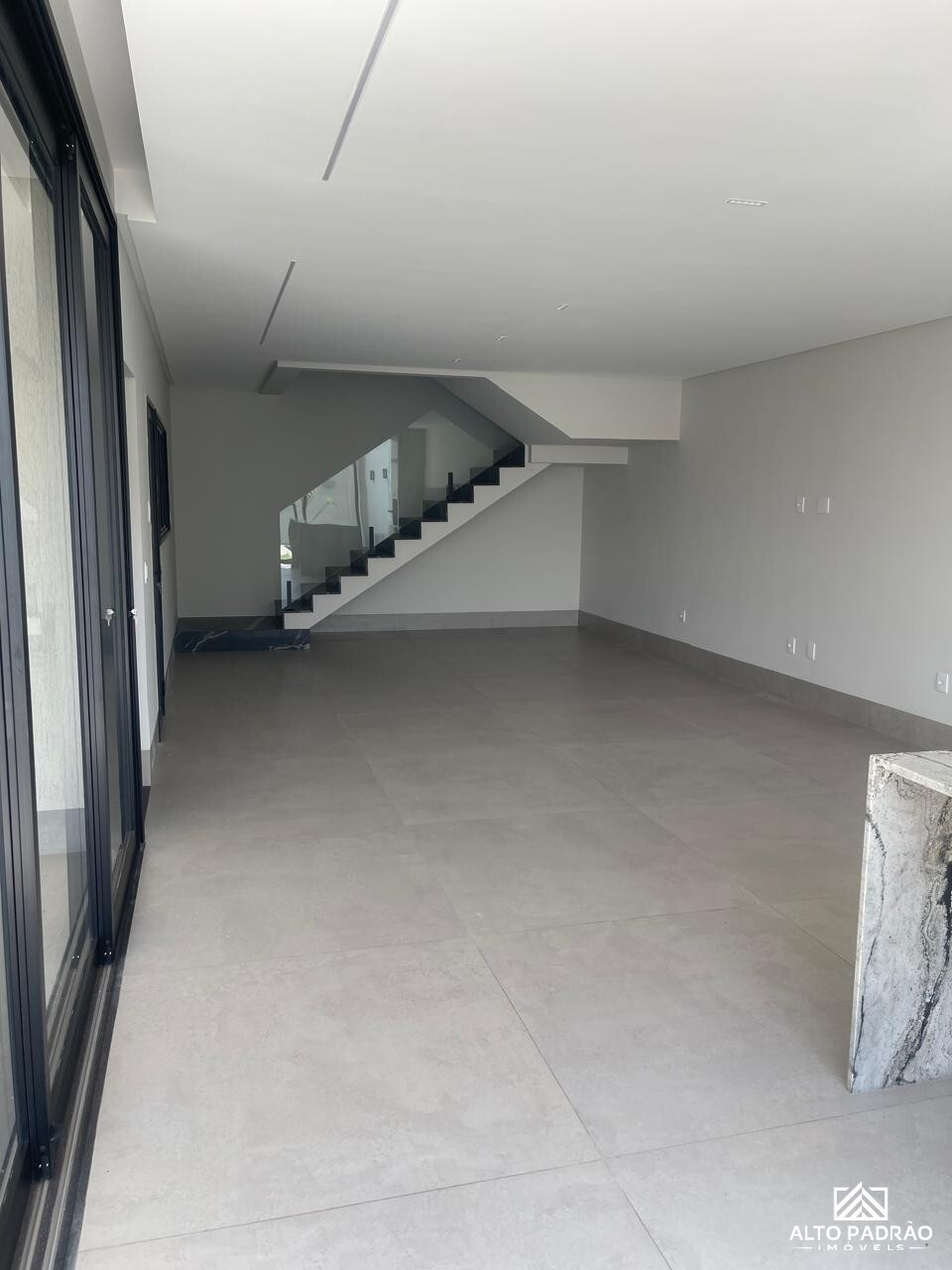 Casa à venda no bairro Parque Amazônia em Goiânia/GO — foto