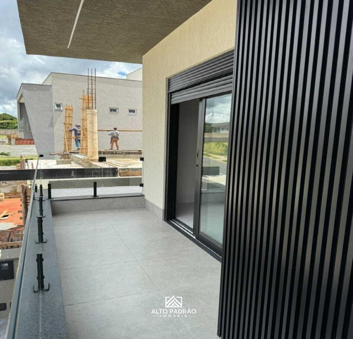 Casa à venda no bairro Jardim Cristal em Aparecida de Goiânia/GO — foto