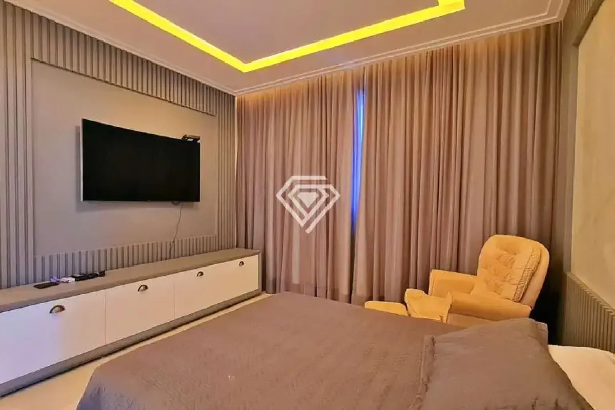 Sobrado Clássico 4 Suítes, 460 m² c/ Lazer à venda no Condomínio Aldeia do Sol — foto