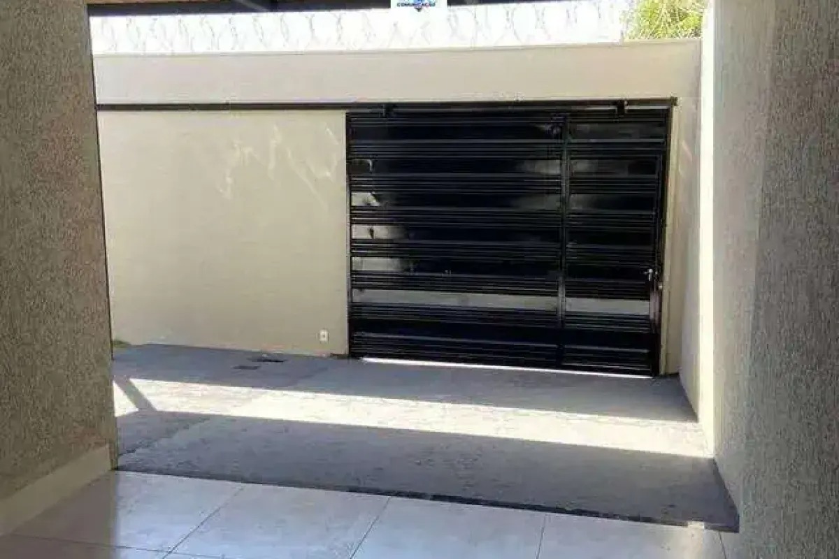 Casa 3 Quartos para Venda no Residencial Santa Fé I - Goiânia — foto