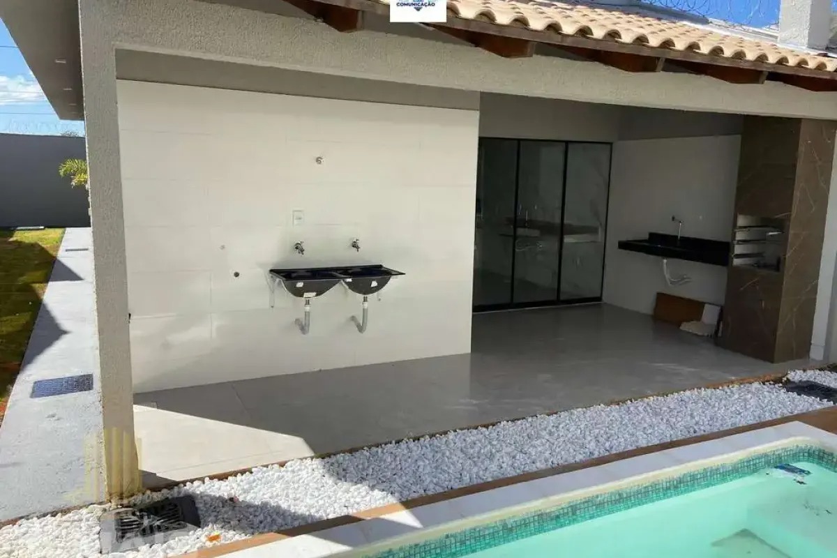 Casa 3 Quartos para Venda no Residencial Santa Fé I - Goiânia — foto