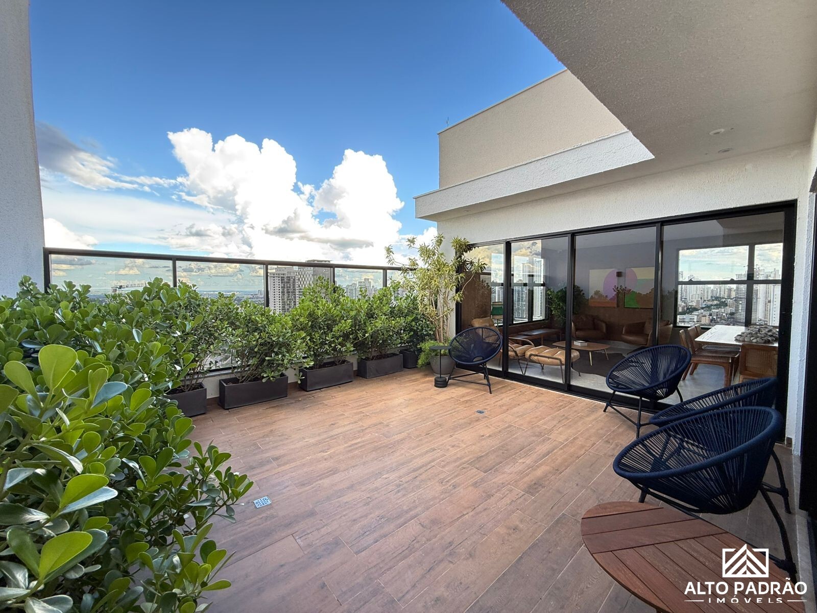 Apartamento à venda no bairro Setor Oeste em Goiânia/GO — foto