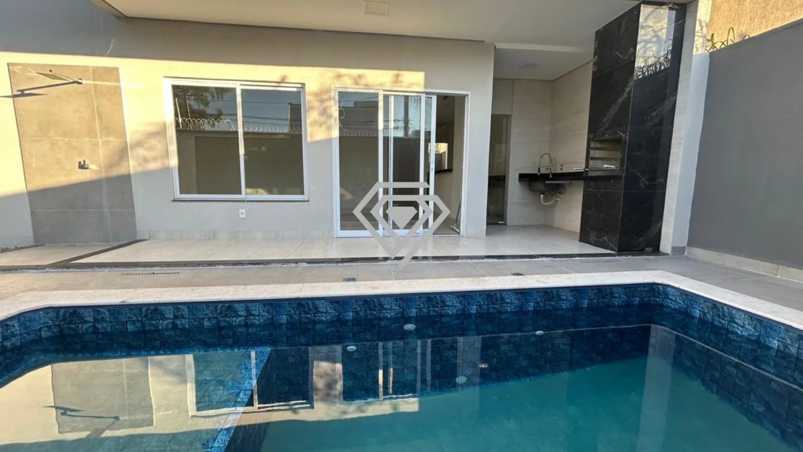 Casa 4 Quartos para Venda – 304 Norte - Palmas - TO — foto