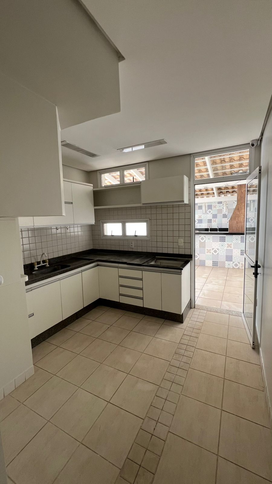 Sobrado para Locação - Housing Flamboyant | Goiânia - GO — foto