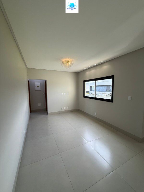 Sobrado 3 suítes à venda no Parqville Pinheiros - Aparecida de Goiânia — foto