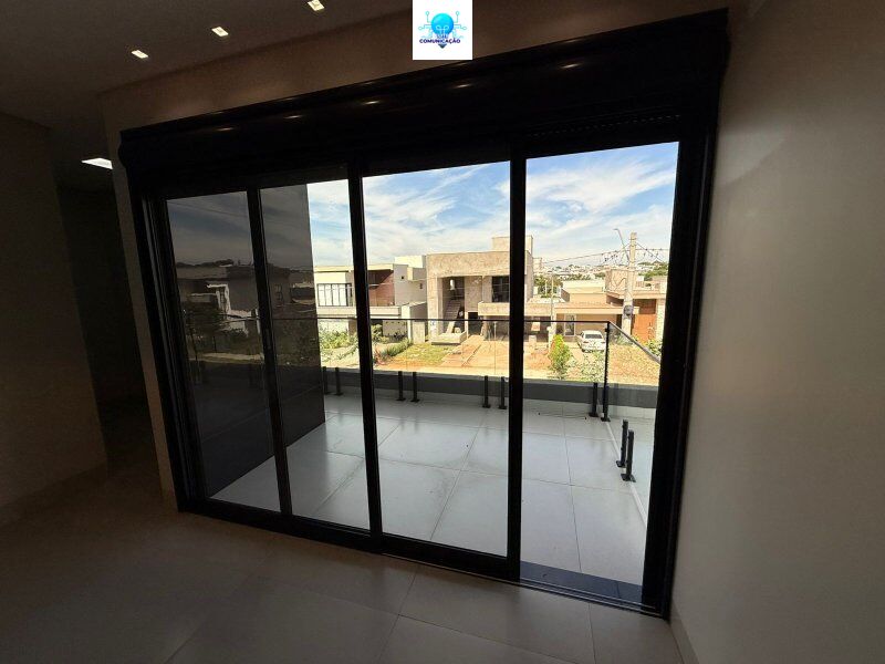 Sobrado 3 suítes à venda no Parqville Pinheiros - Aparecida de Goiânia — foto
