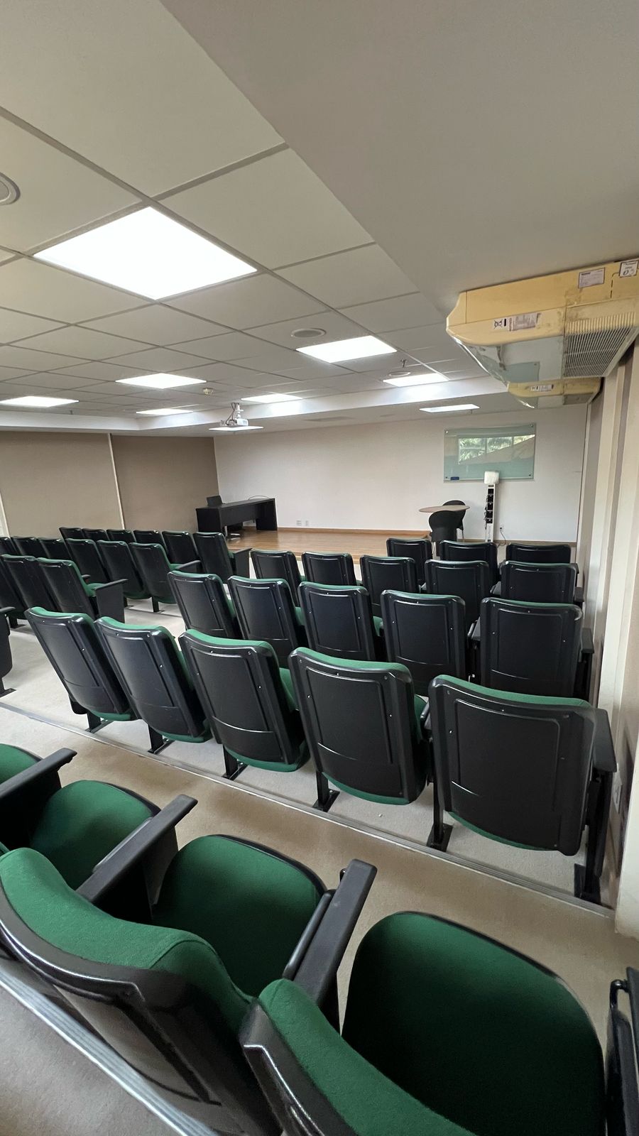 Sala Comercial para Venda ou Locação - New World Concept Office | Setor Bueno | Goiânia - GO — foto