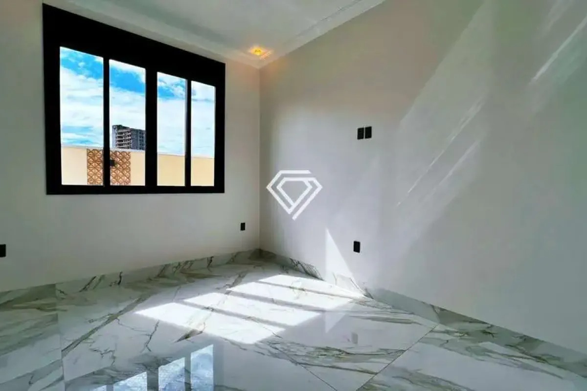 Casa 4 Suítes, 222 m² c/ lazer à venda no Condomínio Alphaville — foto