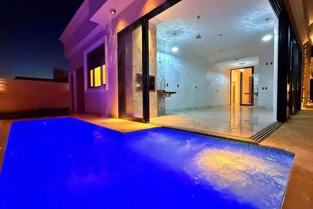 Casa 4 Suítes, 222 m² c/ lazer à venda no Condomínio Alphaville — foto