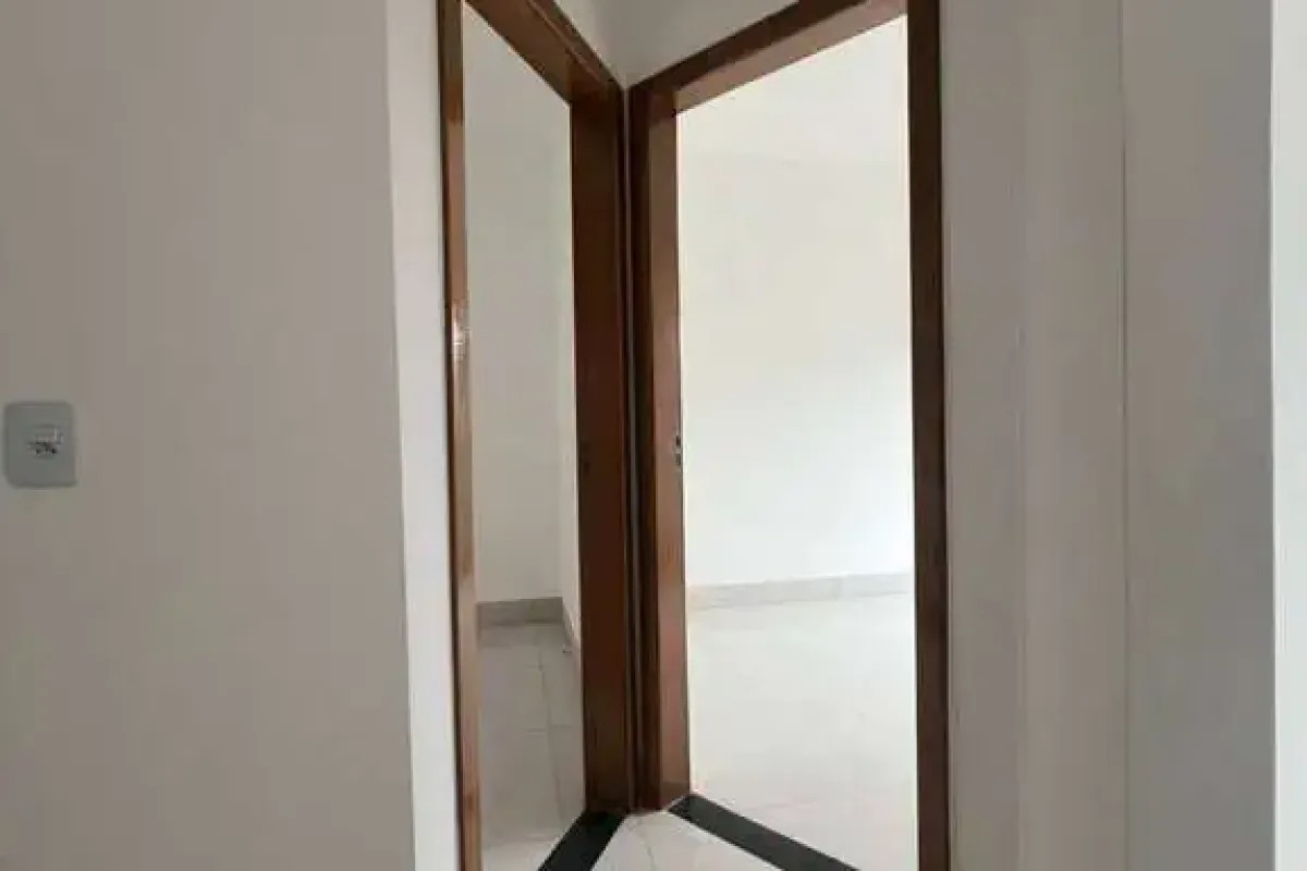 Casa 3 Quartos para Venda no Jardim Caravelas - Goiânia — foto