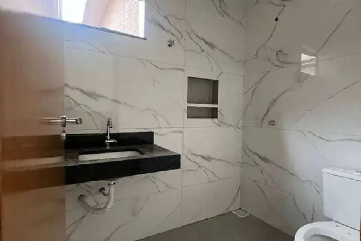 Casa 3 Quartos para Venda no Jardim Caravelas - Goiânia — foto