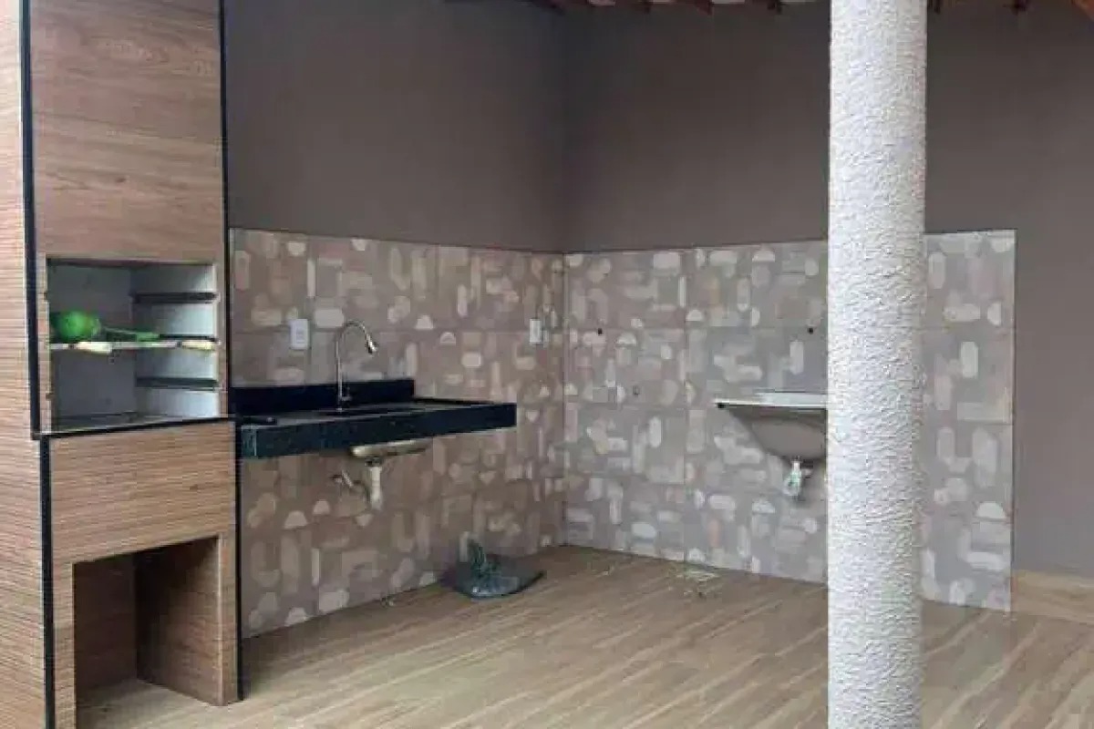 Casa 3 Quartos para Venda no Jardim Caravelas - Goiânia — foto