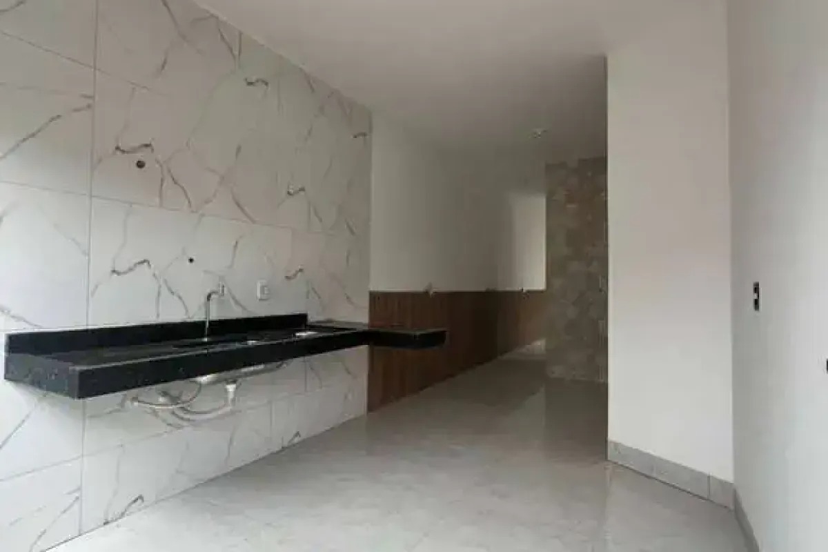 Casa 3 Quartos para Venda no Jardim Caravelas - Goiânia — foto