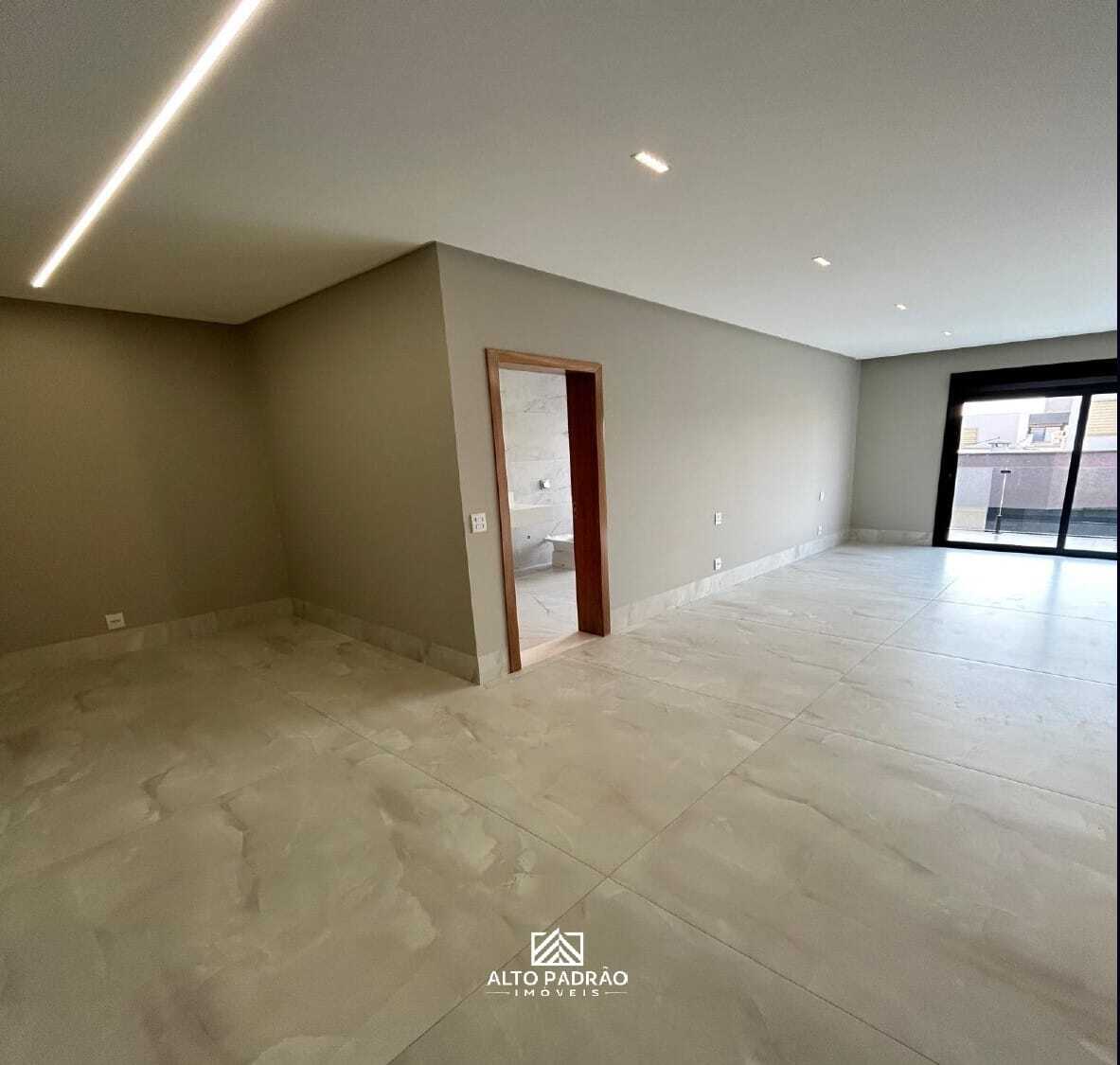 Casa à venda no bairro Residencial Goiânia Golfe Clube em Goiânia/GO — foto