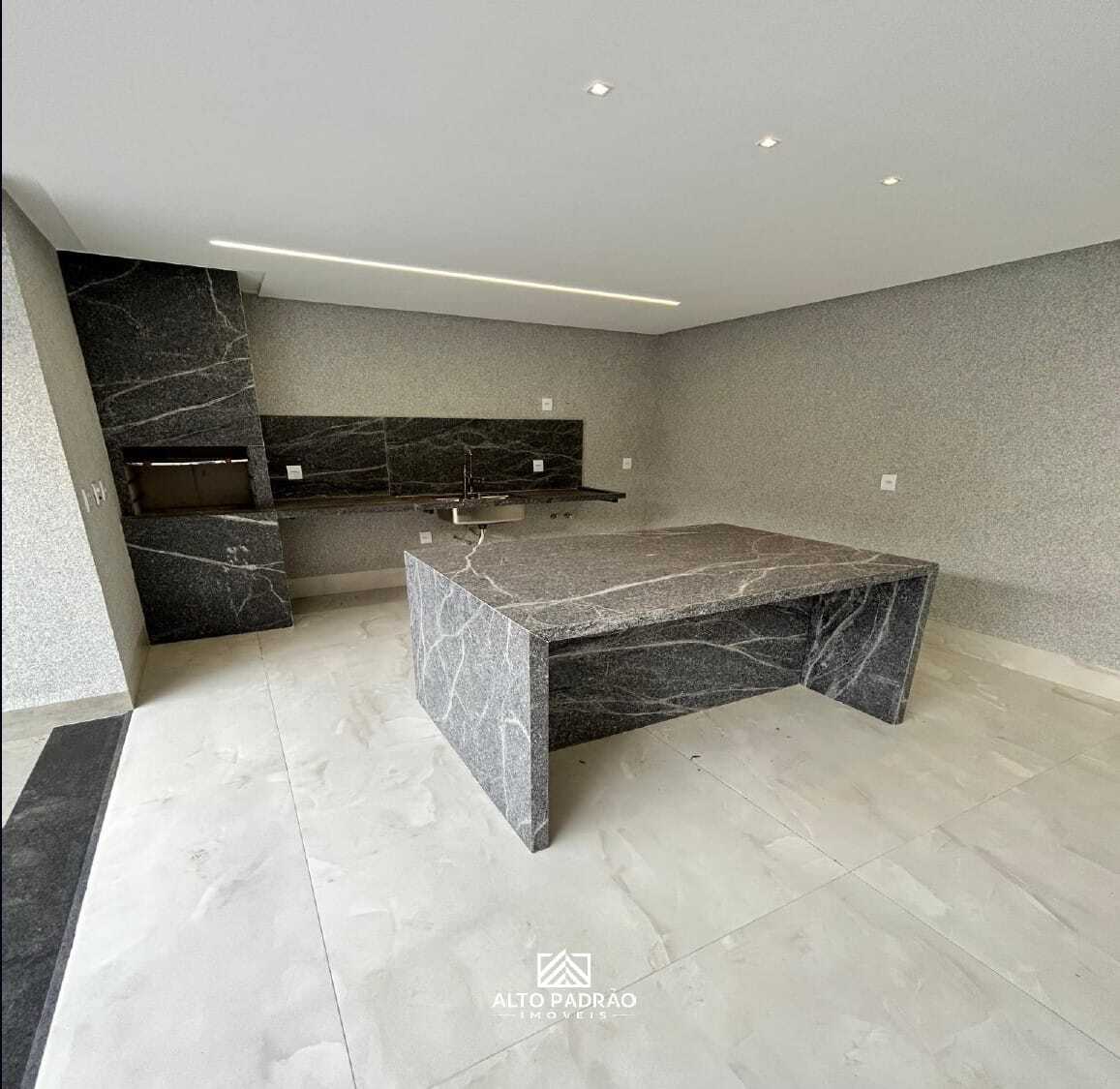 Casa à venda no bairro Residencial Goiânia Golfe Clube em Goiânia/GO — foto