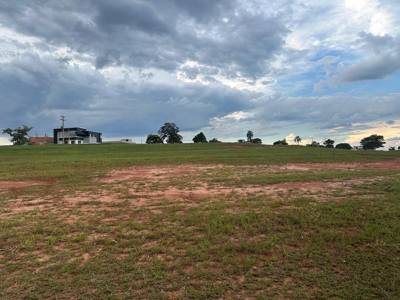 Lote para Venda - Riviera de Santa Cristina XIII - Setor Marina, Paranapanema/SP — foto