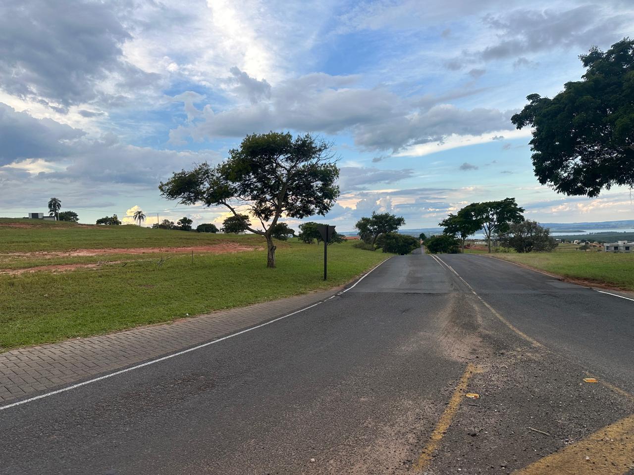 Lote para Venda - Riviera de Santa Cristina XIII - Setor Marina, Paranapanema/SP — foto